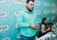 UmZXnkUKMIg